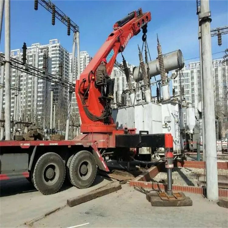 嵩县就近吊车出租|工地厂房吊装设备租赁|24小时高效响应