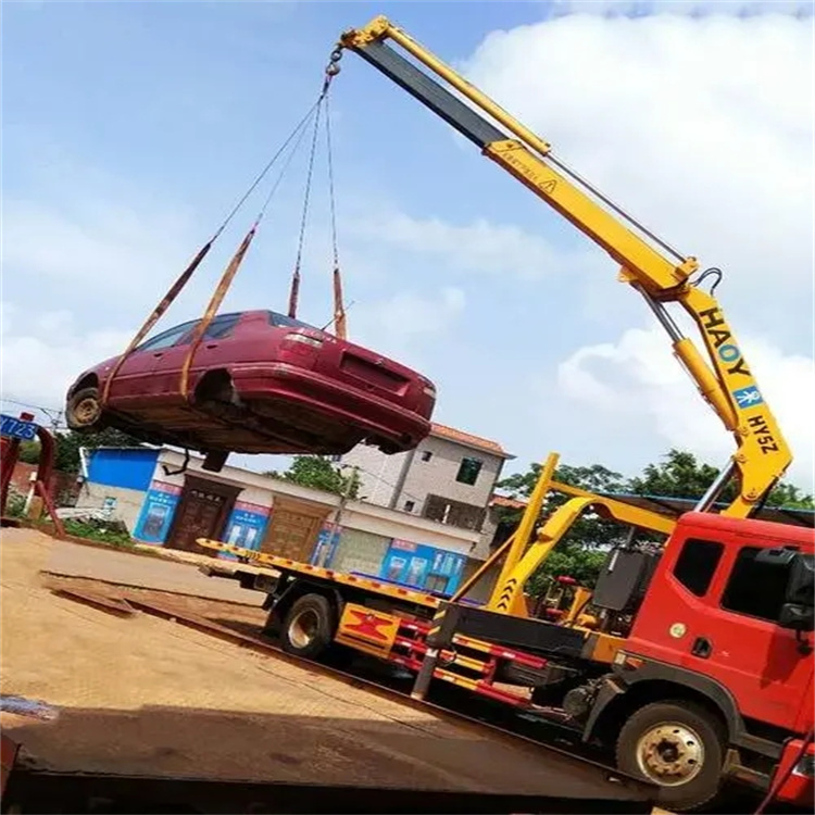 嵩县吊车救援小汽车怎么吊