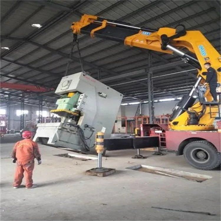 嵩县80吨折臂吊车出租附近电话