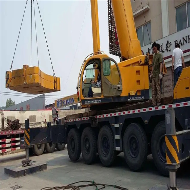 嵩县当地吊车出租|机器吊装|75吨|工厂搬迁服务