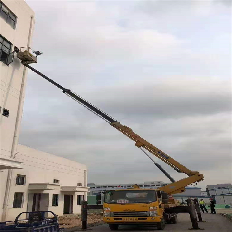 嵩县附近高空车出租|市政施工/设备安装专用|随叫随到|亿立达设备租赁